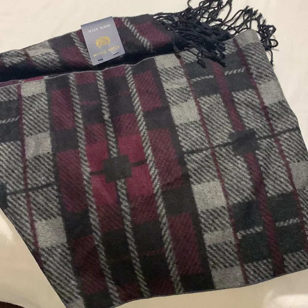NWT Men’s Club Room Silk Scarf Size ~12*~40